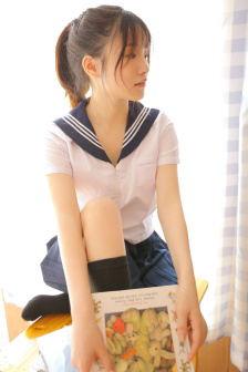 欲望中的女人多娜泰拉